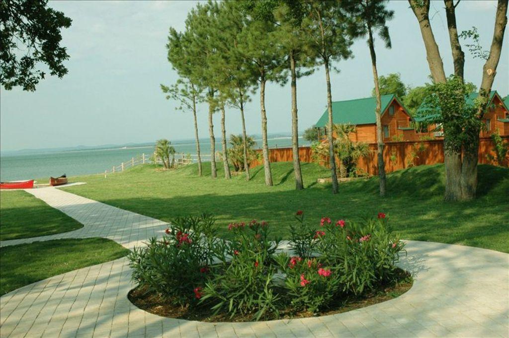 Paradise Resort At Hill Country Buchanan Dam Εξωτερικό φωτογραφία